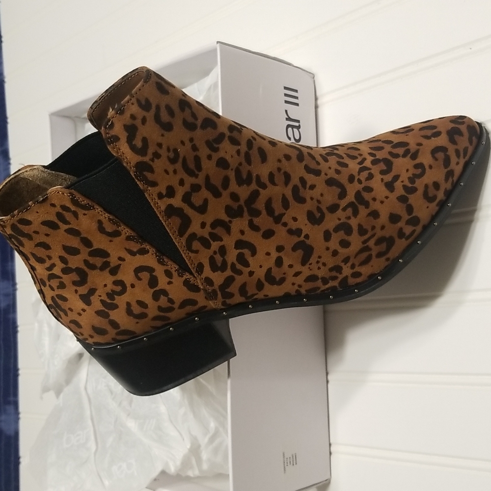 Bar111 LEOPARD Chelsea Bootie 8.5
